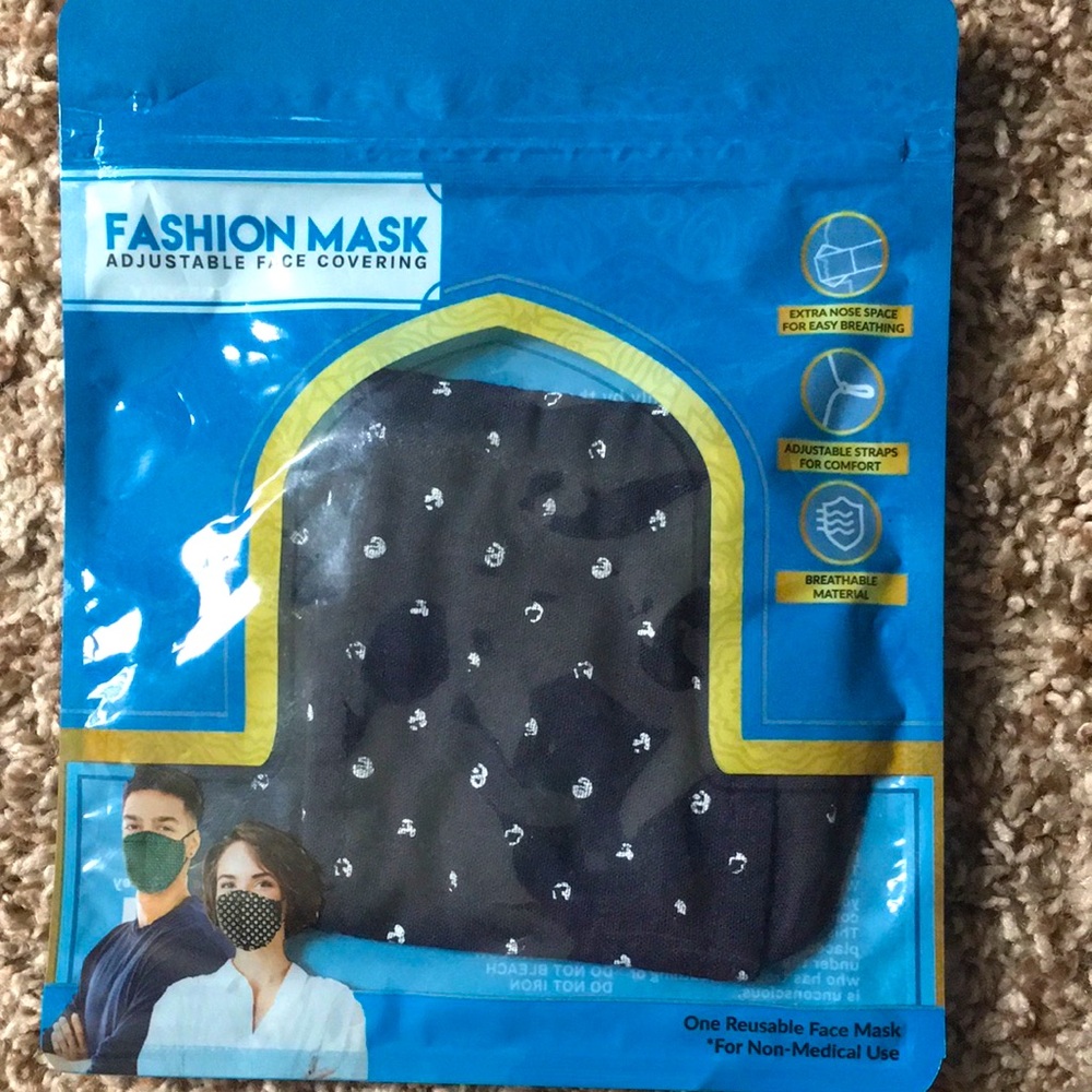 😷 Unisex Face Mask